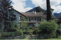 Immobilien Südtirol / Meran: Verkauf herrschaftliche Villa mit Pool in Meran Obermais, wunderbare Bergsicht